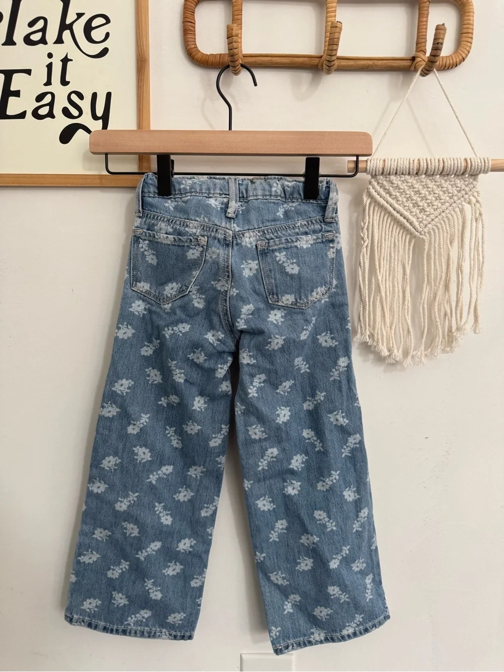 Old Navy - 5T - wide leg floral jeans